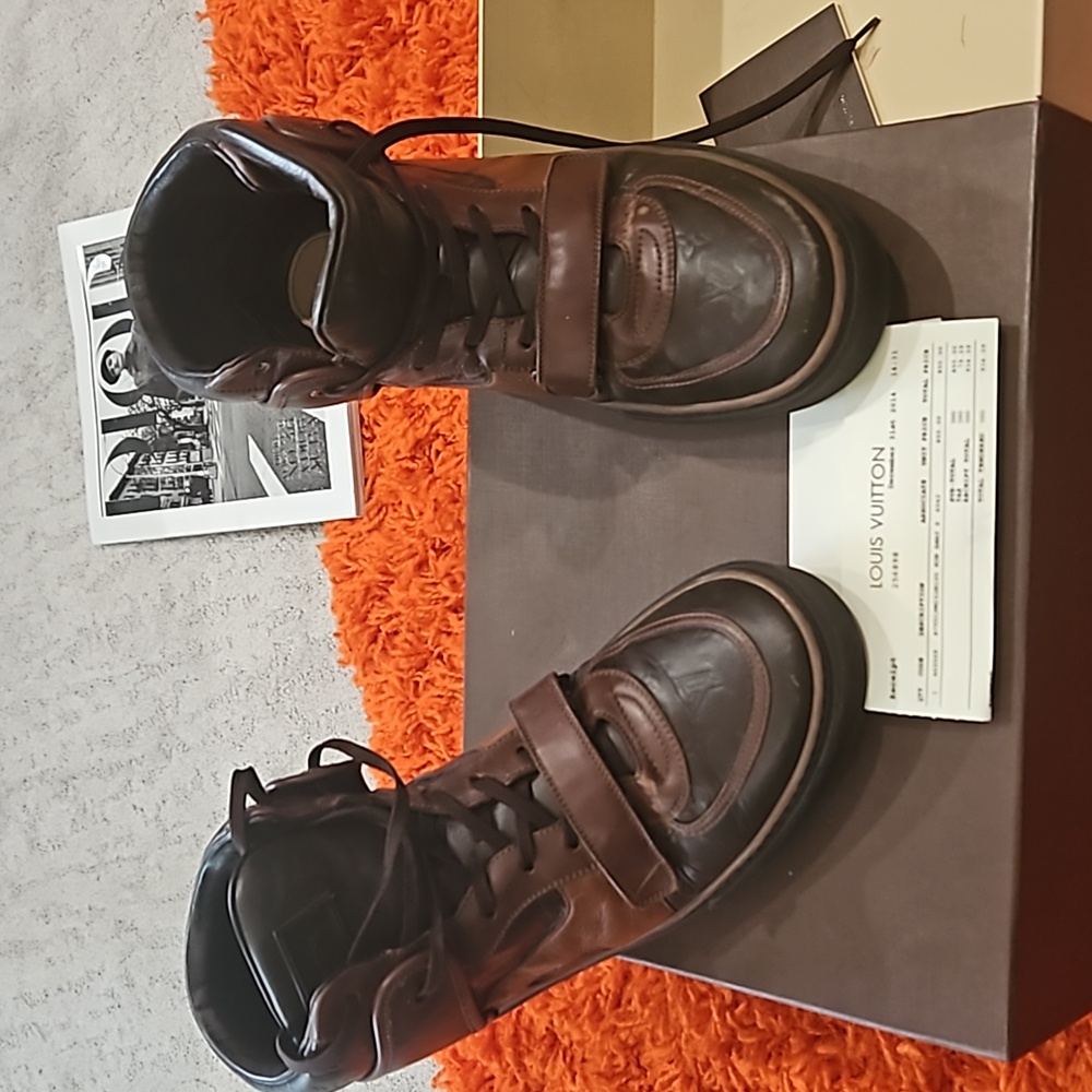 Louis Vuitton sneakers! Size10 us 11